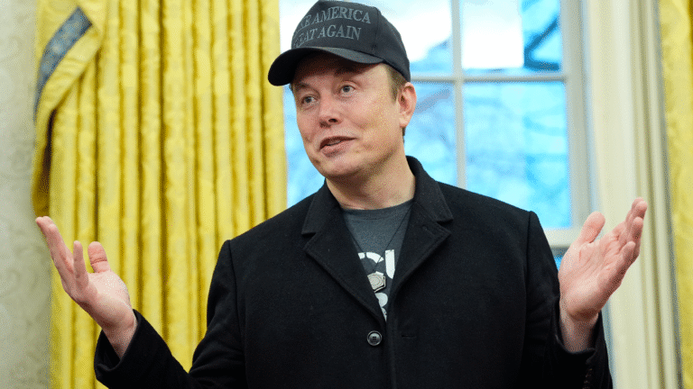 “Cancel Netflix”: Musk escalates fight over streaming content