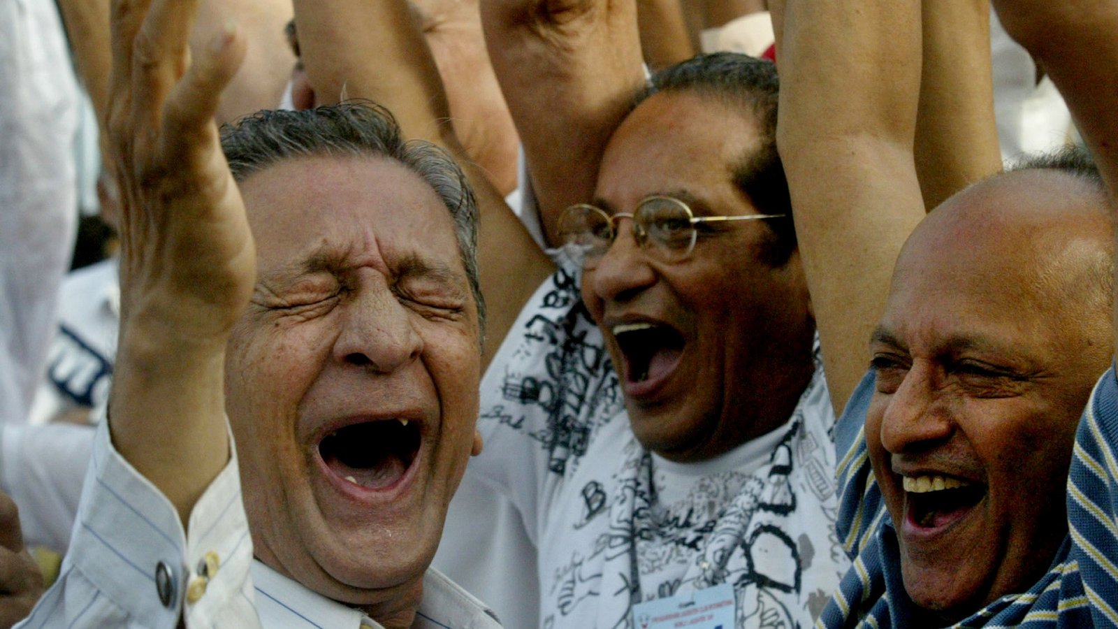 Laughter Yoga: Why People Are Gathering at Sunrise to Laugh