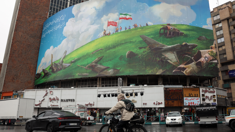 Iran–U.S. Talks Face Collapse as Pressure Mounts