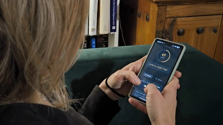 Israelis Turn to App to Shower Safely During Attacks