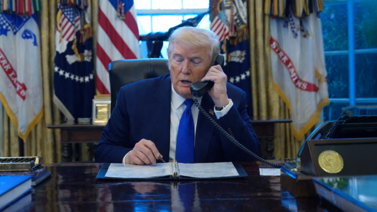 Axios: Trump Speaks With Iraqi Kurdish Leaders Amid Escalating Iran Conflict